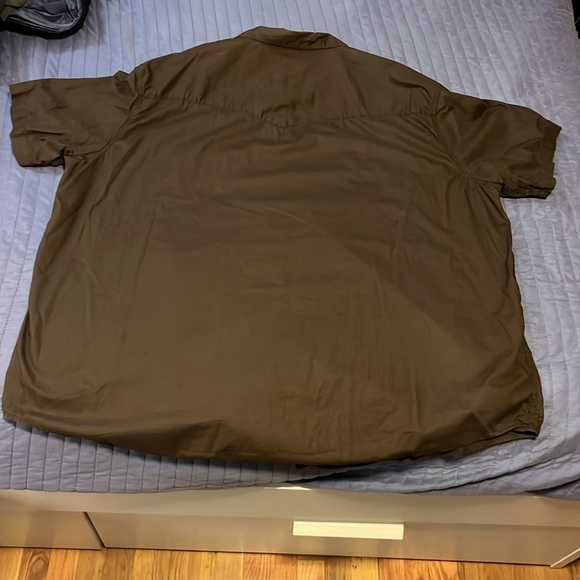 Men’s button up - Picture 3 of 4